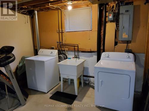 11 Beston Drive, Hamilton, ON - Indoor Photo Showing Laundry Room