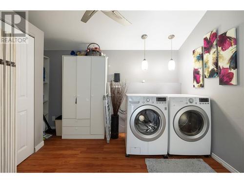 1602 30Th Street, Vernon, BC - Indoor Photo Showing Laundry Room