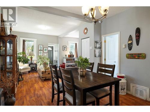 1602 30Th Street, Vernon, BC - Indoor Photo Showing Dining Room