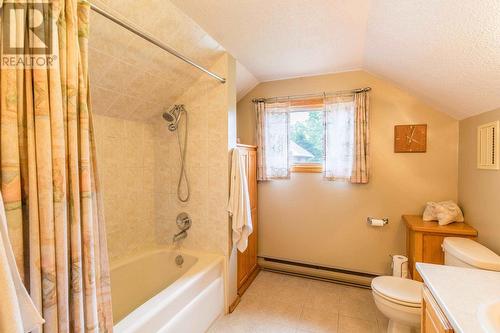 525 Morrison Ave, Sault Ste Marie, ON - Indoor Photo Showing Bathroom