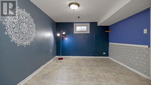 112 Hansen Road N, Brampton, ON - Indoor Photo Showing Other Room