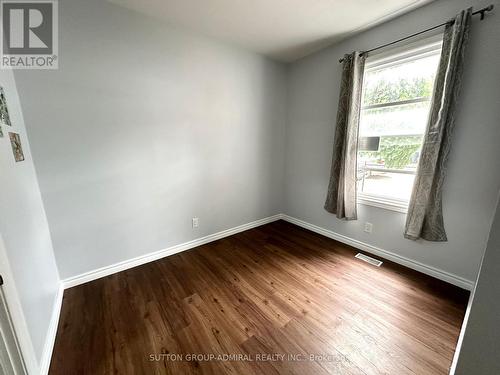 24 Tecumseth Street, Toronto, ON - Indoor Photo Showing Other Room