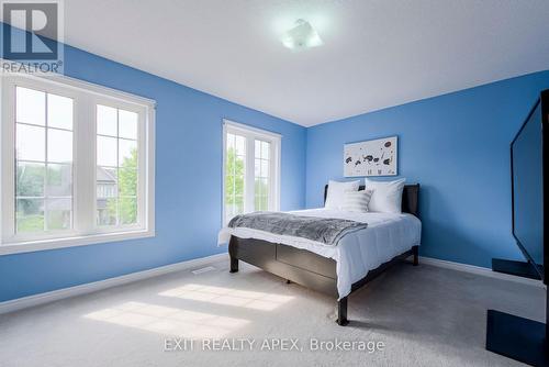 16 Susan Avenue, Brampton, ON - Indoor Photo Showing Bedroom