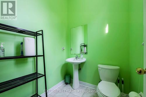 16 Susan Avenue, Brampton, ON - Indoor Photo Showing Bathroom