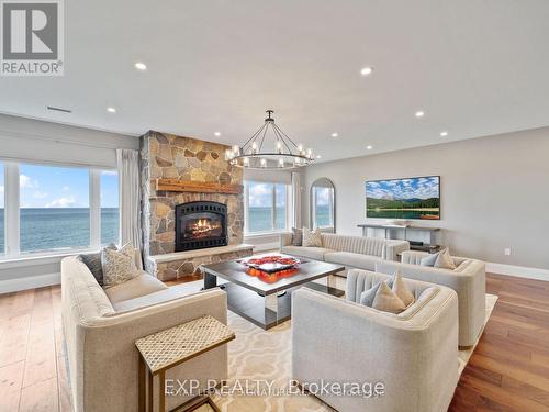 2 - 484 Millen Road, Hamilton, ON - Indoor Photo Showing Living Room With Fireplace