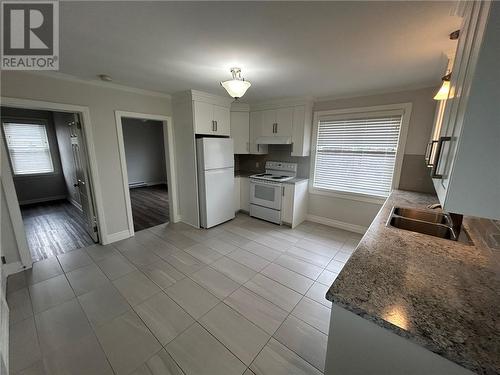 Upper South - 1300 Second Street, Cornwall, ON - Indoor Photo Showing Kitchen With Double Sink