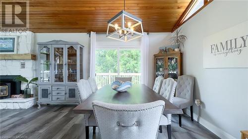 Dining area - 202 Birchwood Avenue, Kincardine Twp, ON - Indoor Photo Showing Dining Room