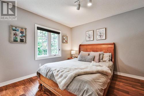 2321 Homer Drive, Burlington, ON - Indoor Photo Showing Bedroom