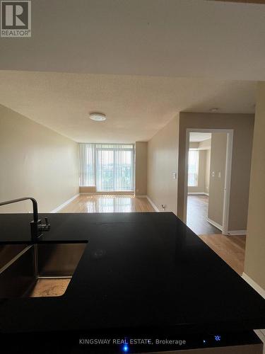 502 - 4879 Kimbermount Avenue, Mississauga, ON - Indoor Photo Showing Other Room