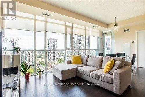 2607 - 4099 Brickstone Mews, Mississauga, ON - Indoor Photo Showing Living Room