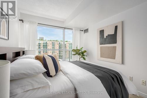 1119 - 230 King Street E, Toronto, ON - Indoor Photo Showing Bedroom