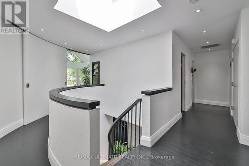 32 Apollo Drive, Toronto (Banbury-Don Mills), ON - Indoor Photo Showing Other Room