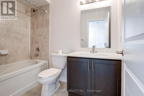 3 - 480 Beresford Path, Oshawa, ON - Indoor Photo Showing Bathroom