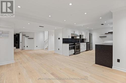 1219 Cactus Crescent, Pickering, ON - Indoor Photo Showing Kitchen