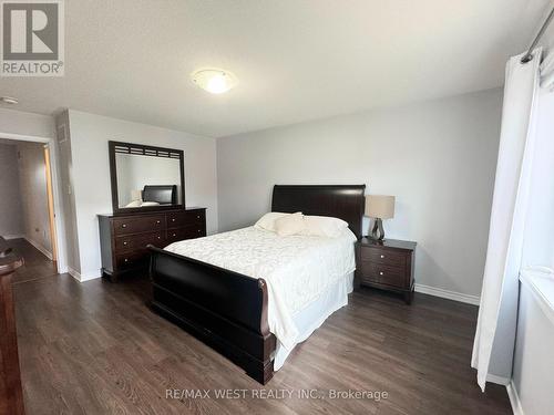 33 Feeder Street, Brampton, ON - Indoor Photo Showing Bedroom