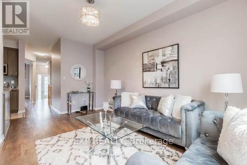 160 Mcbride Avenue, Clarington, ON - Indoor Photo Showing Living Room