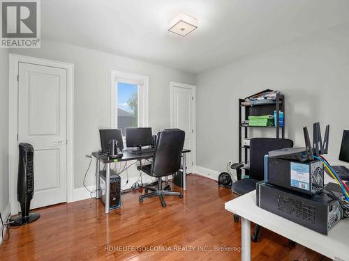 38A North Woodrow Boulevard, Toronto, ON - Indoor Photo Showing Other Room