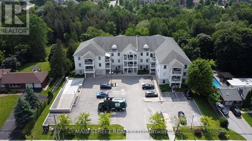 205 - 220 Main Street N, Uxbridge, ON - Outdoor With Facade