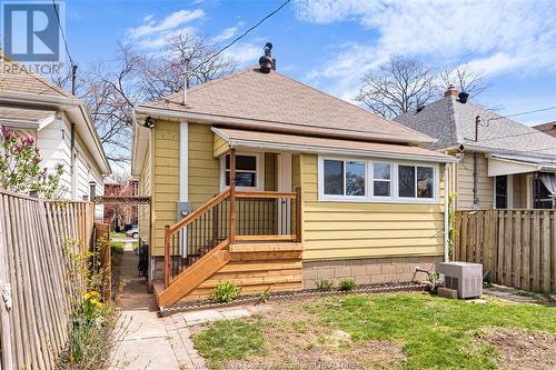1347 Lincoln, Windsor, ON - Outdoor
