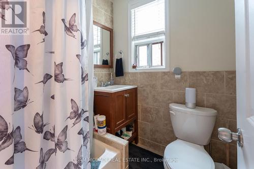 1050 Ossington Avenue, Toronto (Dovercourt-Wallace Emerson-Junction), ON - Indoor Photo Showing Bathroom