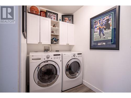 294 Marigold Road, Kelowna, BC - Indoor Photo Showing Bathroom