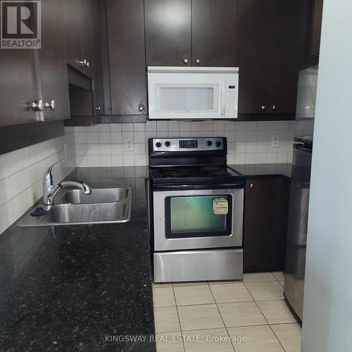 808 - 60 Absolute Avenue, Mississauga, ON - Indoor Photo Showing Kitchen With Double Sink