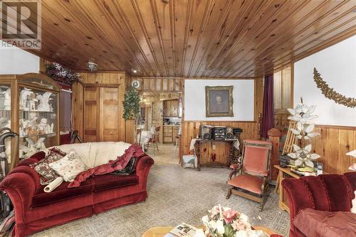 43C Walker Ln, Thessalon, ON - Indoor Photo Showing Living Room