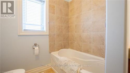 2 - 505 Jarvis Street, London, ON - Indoor Photo Showing Bathroom