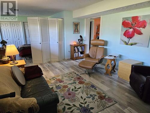 1045 Spencer Place, Williams Lake, BC - Indoor Photo Showing Other Room