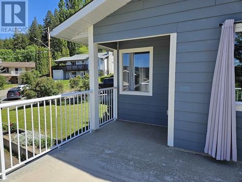 1045 Spencer Place, Williams Lake, BC - Outdoor With Exterior