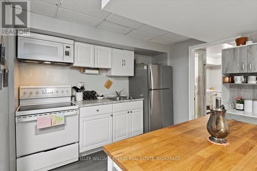 84 Elephant Hill Drive, Clarington, ON - Indoor Photo Showing Kitchen