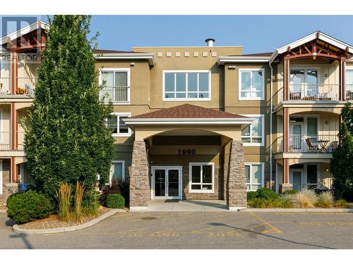 1990 Upper Sundance Drive Unit# 3217, West Kelowna, BC - Outdoor With Facade