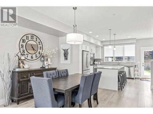 12798 Lake Hill Drive Unit# 56, Lake Country, BC - Indoor Photo Showing Dining Room