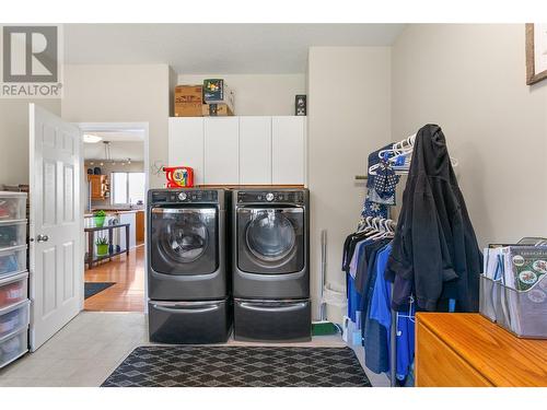 124 Sarsons Road Unit# 71, Vernon, BC - Indoor Photo Showing Laundry Room