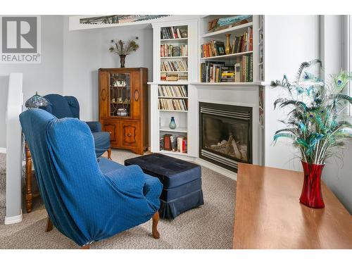 124 Sarsons Road Unit# 71, Vernon, BC - Indoor With Fireplace