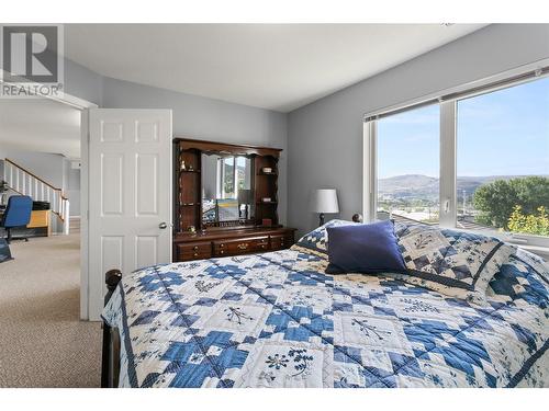 124 Sarsons Road Unit# 71, Vernon, BC - Indoor Photo Showing Bedroom