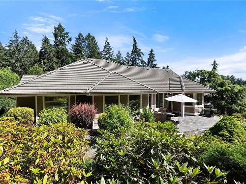 2556 Andover Rd, Nanoose Bay, BC 