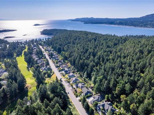 2556 Andover Rd, Nanoose Bay, BC 