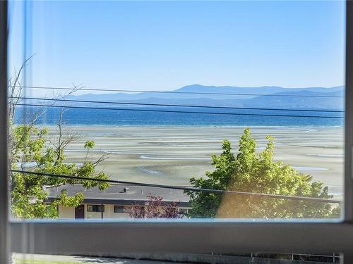 309-220 Island Hwy West, Parksville, BC -  With Body Of Water With View