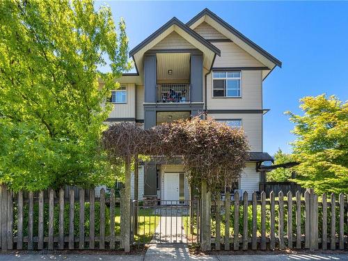 101-2115 Meredith Rd, Nanaimo, BC - Outdoor With Facade