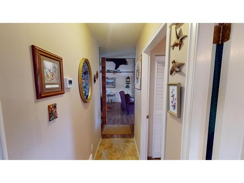 5284 Highway 95A, Cranbrook, BC - Indoor Photo Showing Other Room