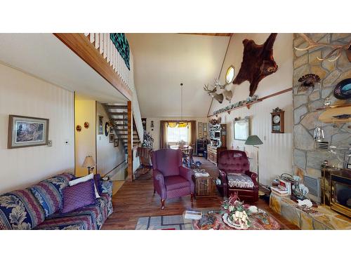 5284 Highway 95A, Cranbrook, BC - Indoor Photo Showing Other Room With Fireplace