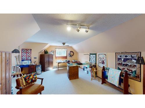 5284 Highway 95A, Cranbrook, BC - Indoor Photo Showing Other Room