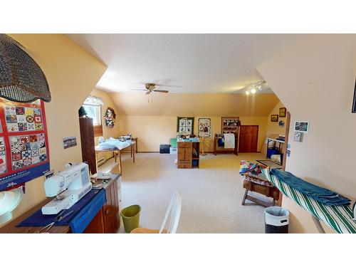 5284 Highway 95A, Cranbrook, BC - Indoor Photo Showing Other Room