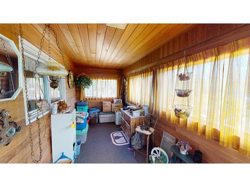 5284 Highway 95A, Cranbrook, BC - Indoor Photo Showing Other Room