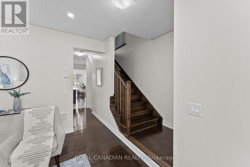 1550 Carr Landing Crescent, Milton, ON - Indoor Photo Showing Other Room