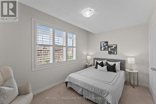 1550 Carr Landing Crescent, Milton, ON - Indoor Photo Showing Bedroom