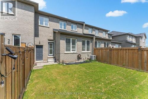 1550 Carr Landing Crescent, Milton, ON - Outdoor