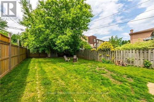 16 Tragina Avenue S, Hamilton, ON - Outdoor With Backyard