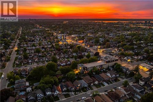 16 Tragina Avenue S, Hamilton, ON - Outdoor With View